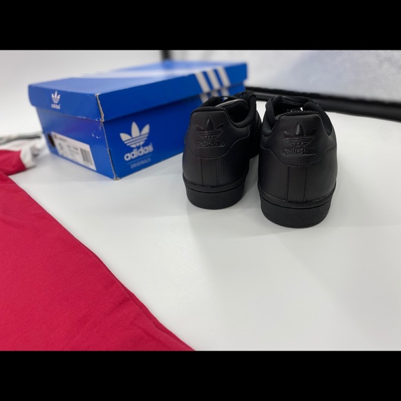 Youth Adidas Superstar J Sneakers ‘Classic Black’ - Picture 6 of 6